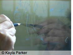 kayla_parker_drawing_on_window1_jan_08
